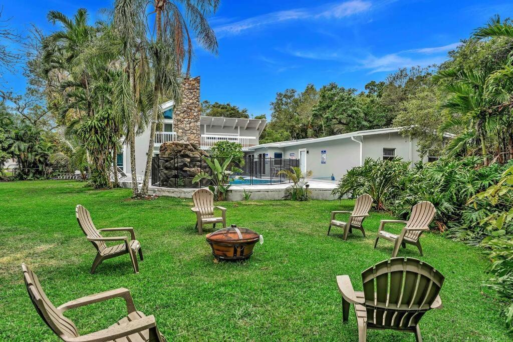 Rare Hidden Getaway Heated Pool 1.5 Acres! Sleeps 16 Villa Fort Lauderdale Dış mekan fotoğraf